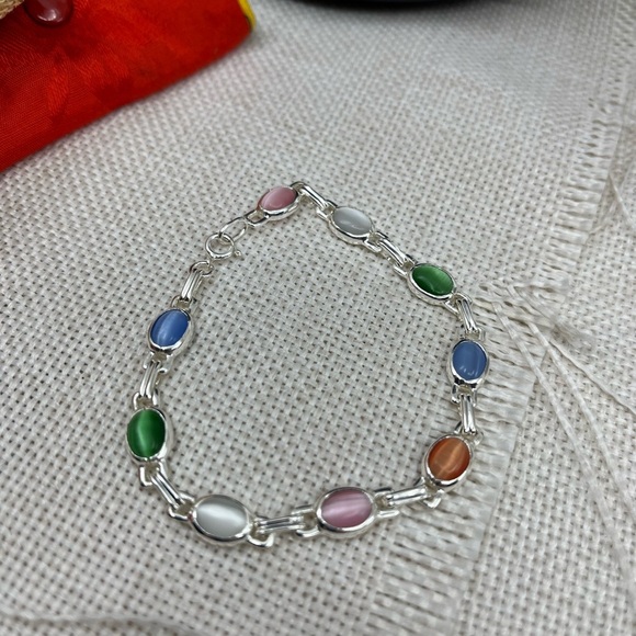 Stunning Vintage Sterling Silver Chainlink Bracelet with Multicolored Cabochons - Picture 7 of 16